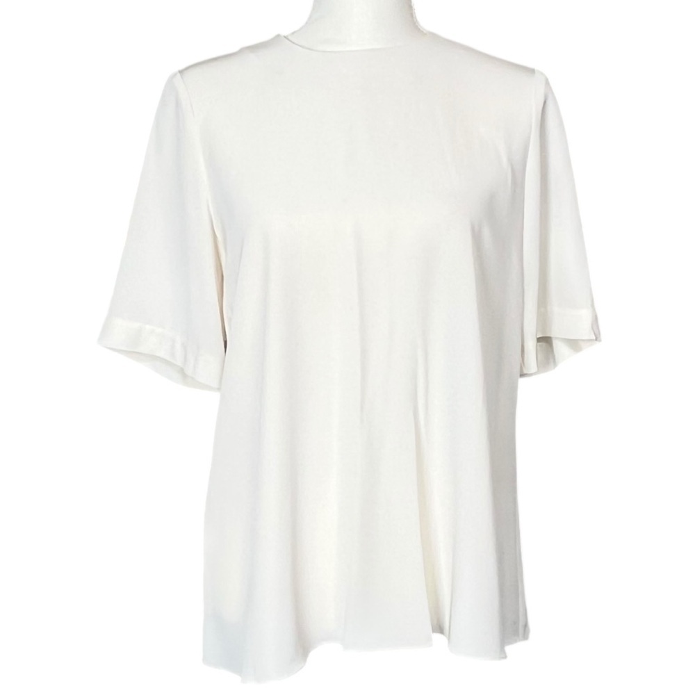 CO Essentials Ivory Short Sleeve Women’s Blouse Size XS NWT